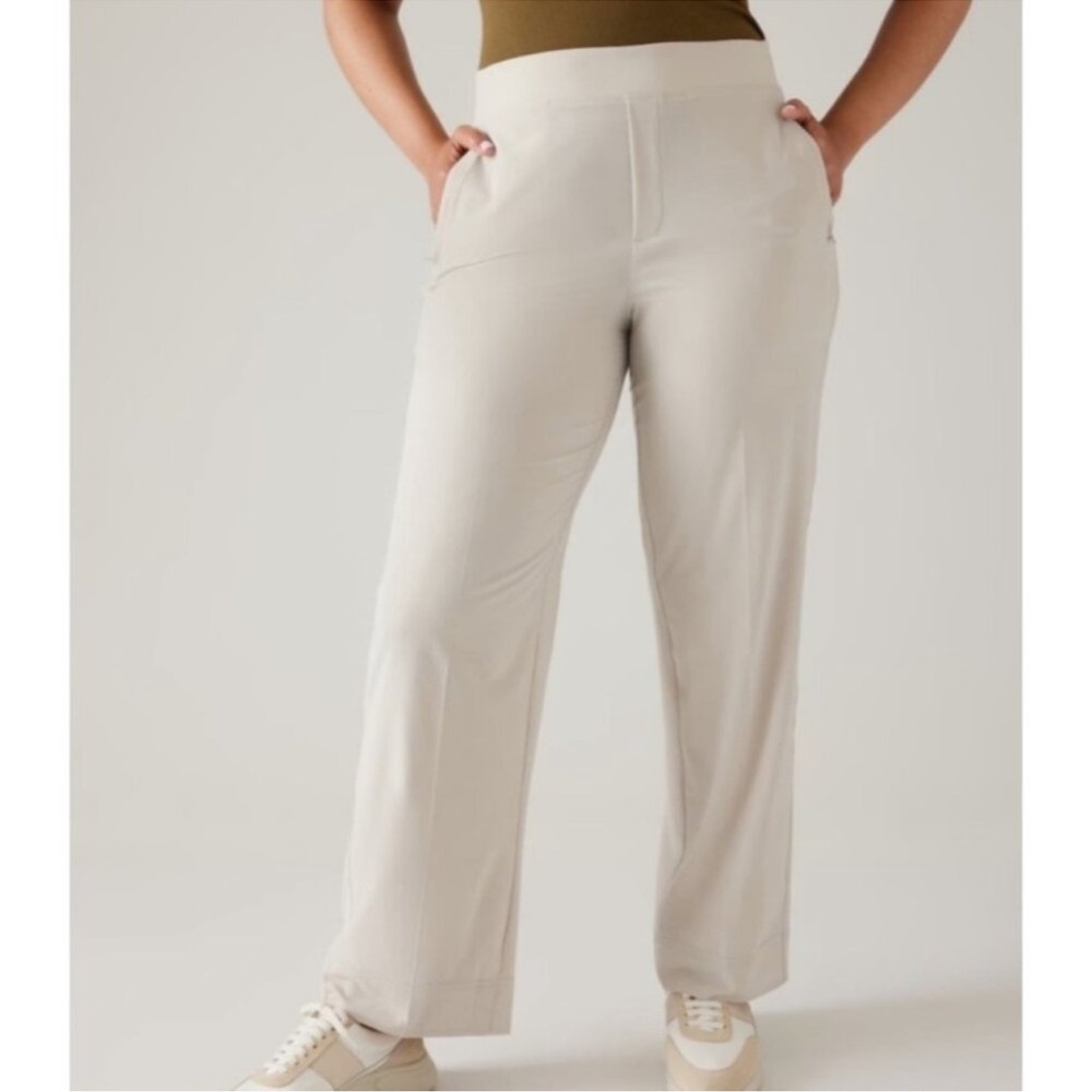 Athleta Brooklyn Heights New Wide Leg Stretch Lightweight Pants Cream sz 18 NWT